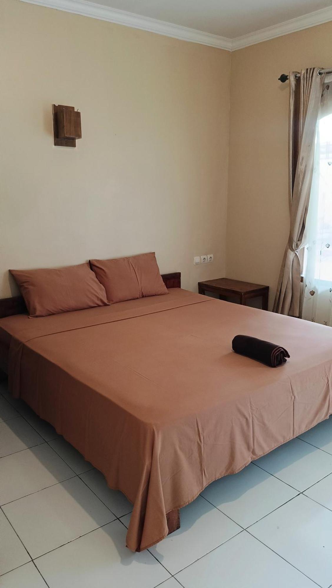 Tiga Spies Hostel Kuta  Eksteriør bilde